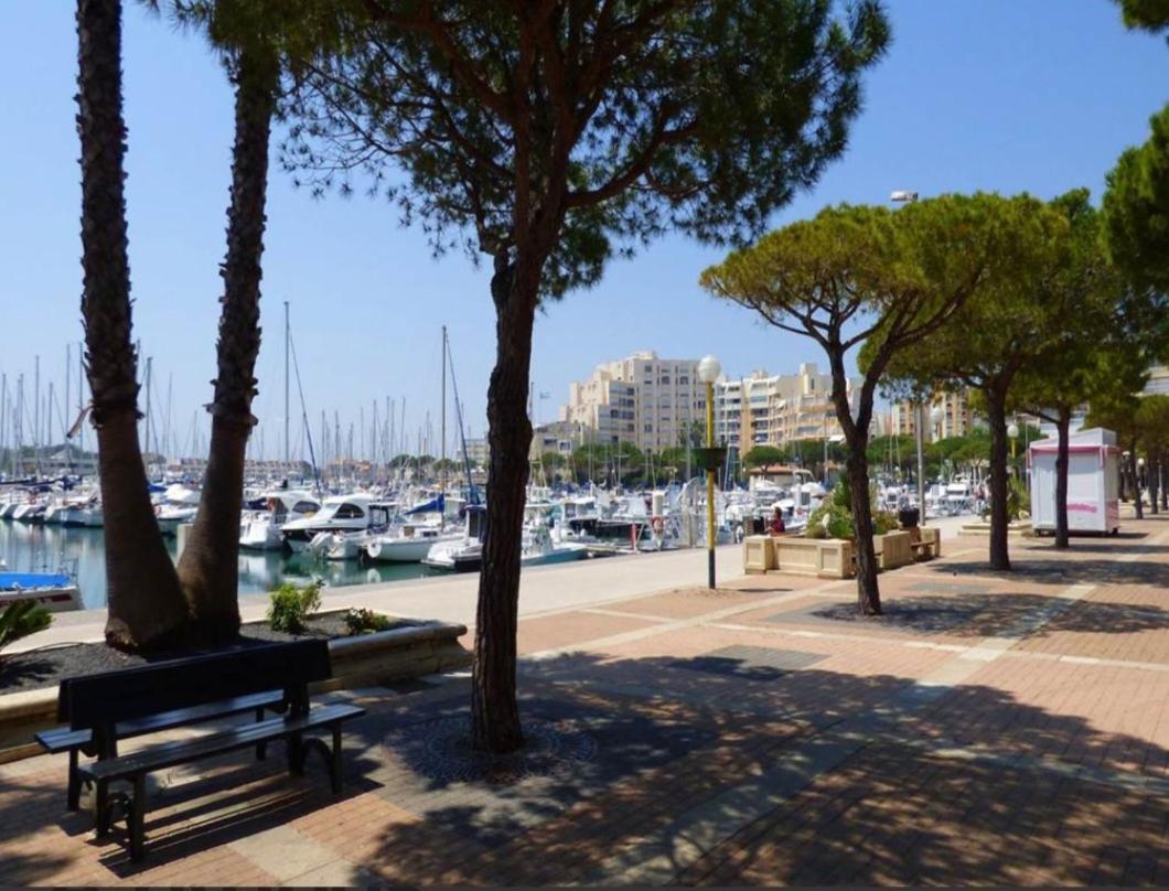 Les Pieds Dans L'Eau Apartment Palavas-les-Flots Exterior photo